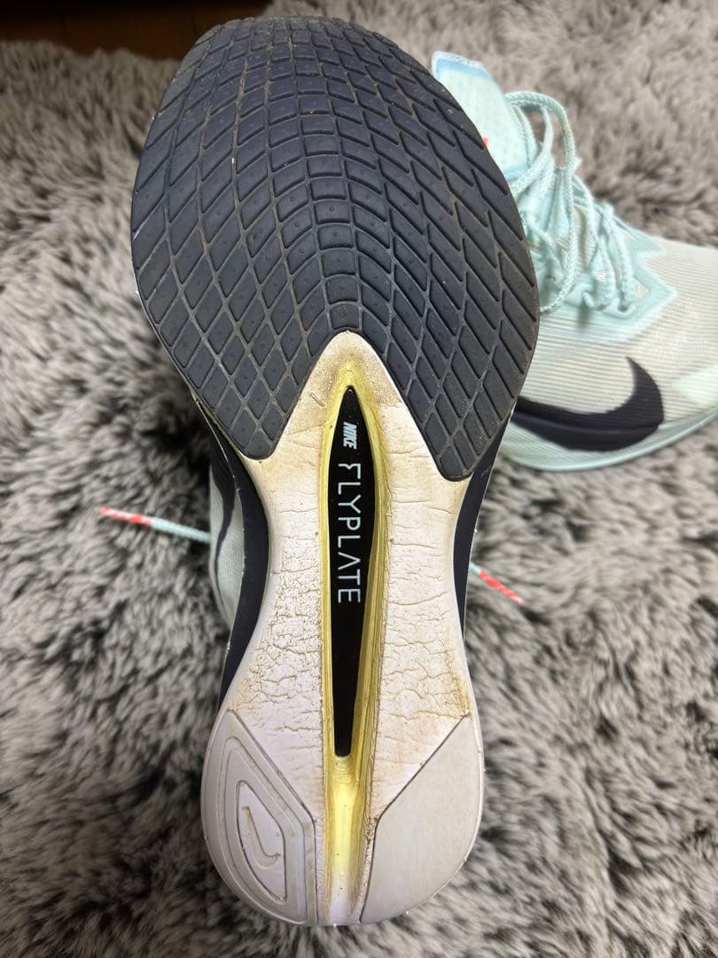 NIKEヴェイパーフライ4 27.5cm