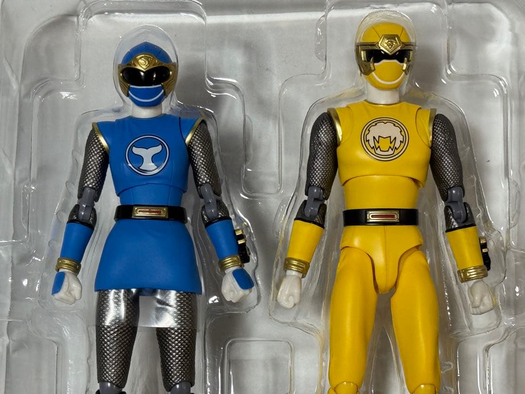 S.H.Figuarts ハリケンブルー&ハリケンイエロー