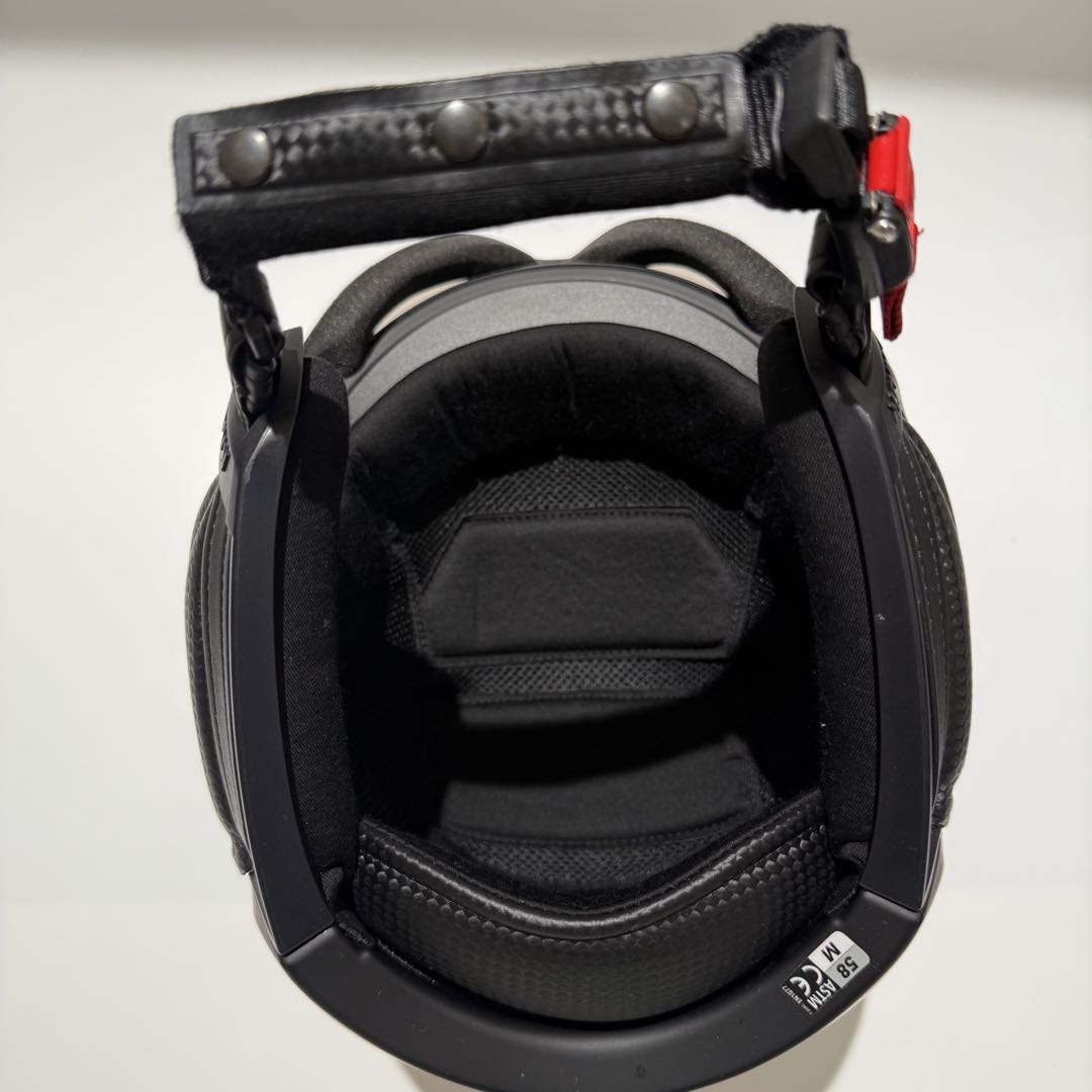 KASK マットブラック ヘルメット バイザー付き　スキーヘルメット