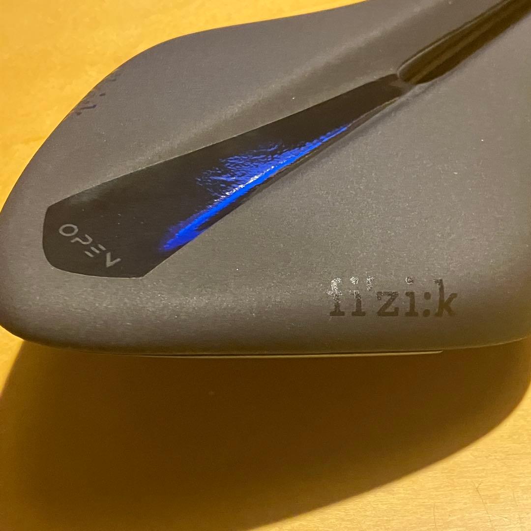 fi’zi:k arione R1 OPEN フィジーク　アリオネ　R1