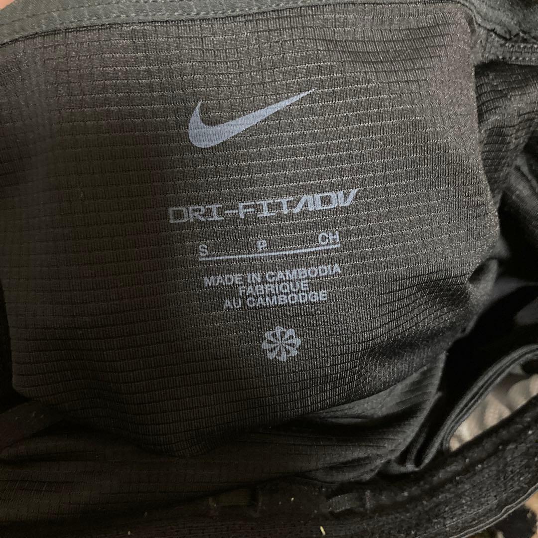 NIKE エアロスイフト　ロングパンツ