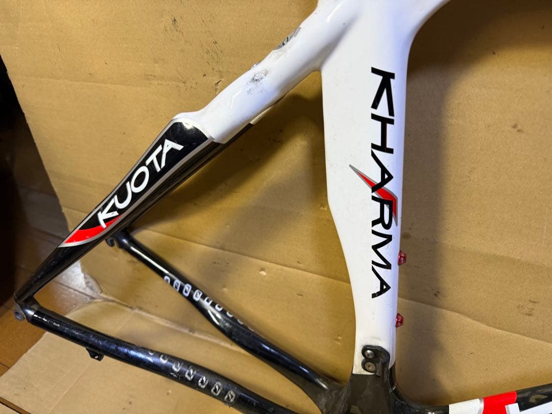 KUOTA KHARMA ロードバイク　カーボンフレーム