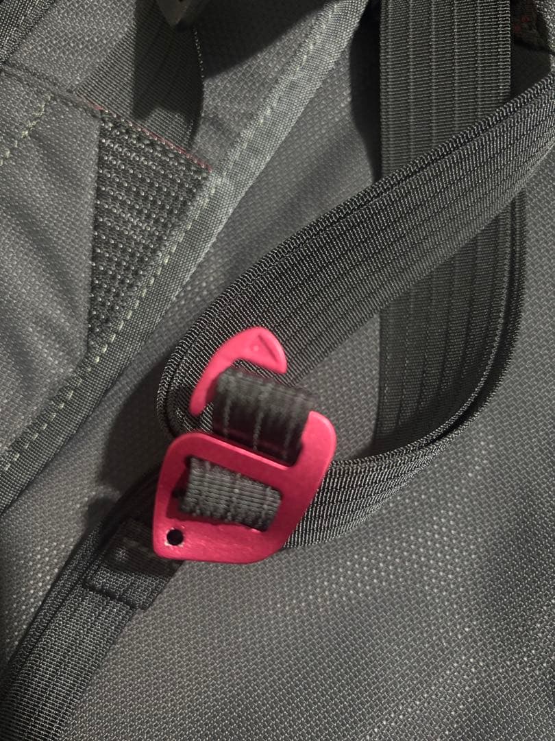アクセサリー Klattermusen Gaut Messenger bag