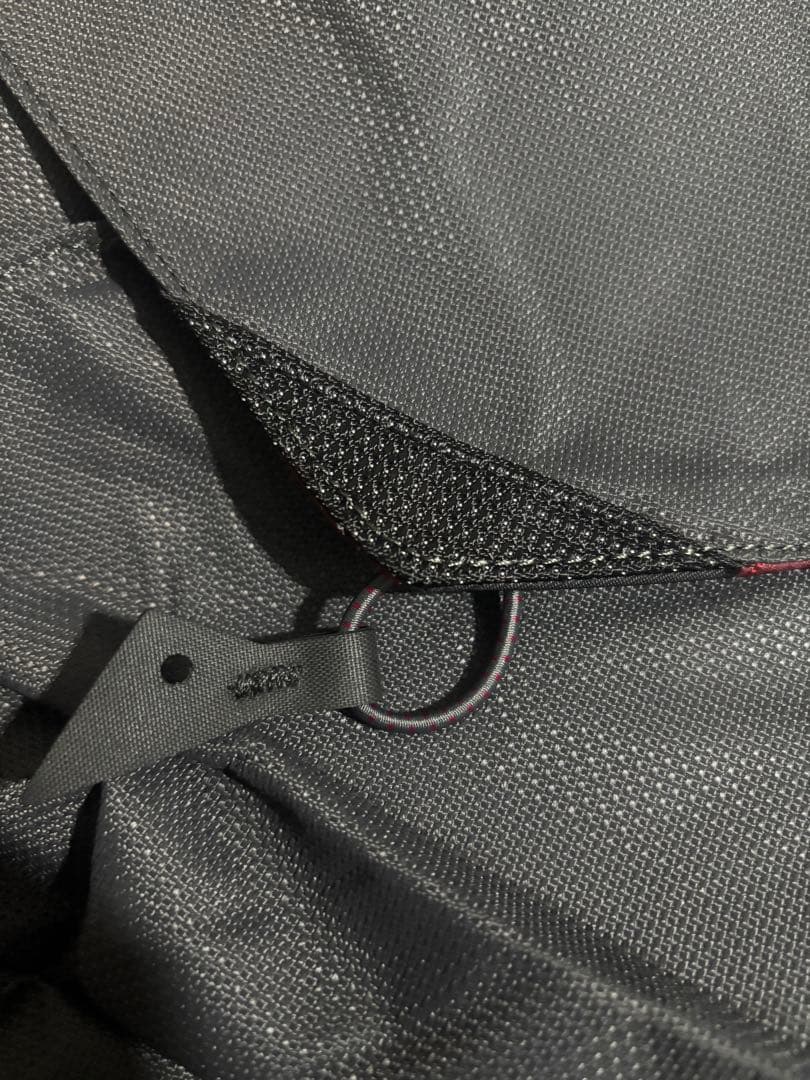 アクセサリー Klattermusen Gaut Messenger bag