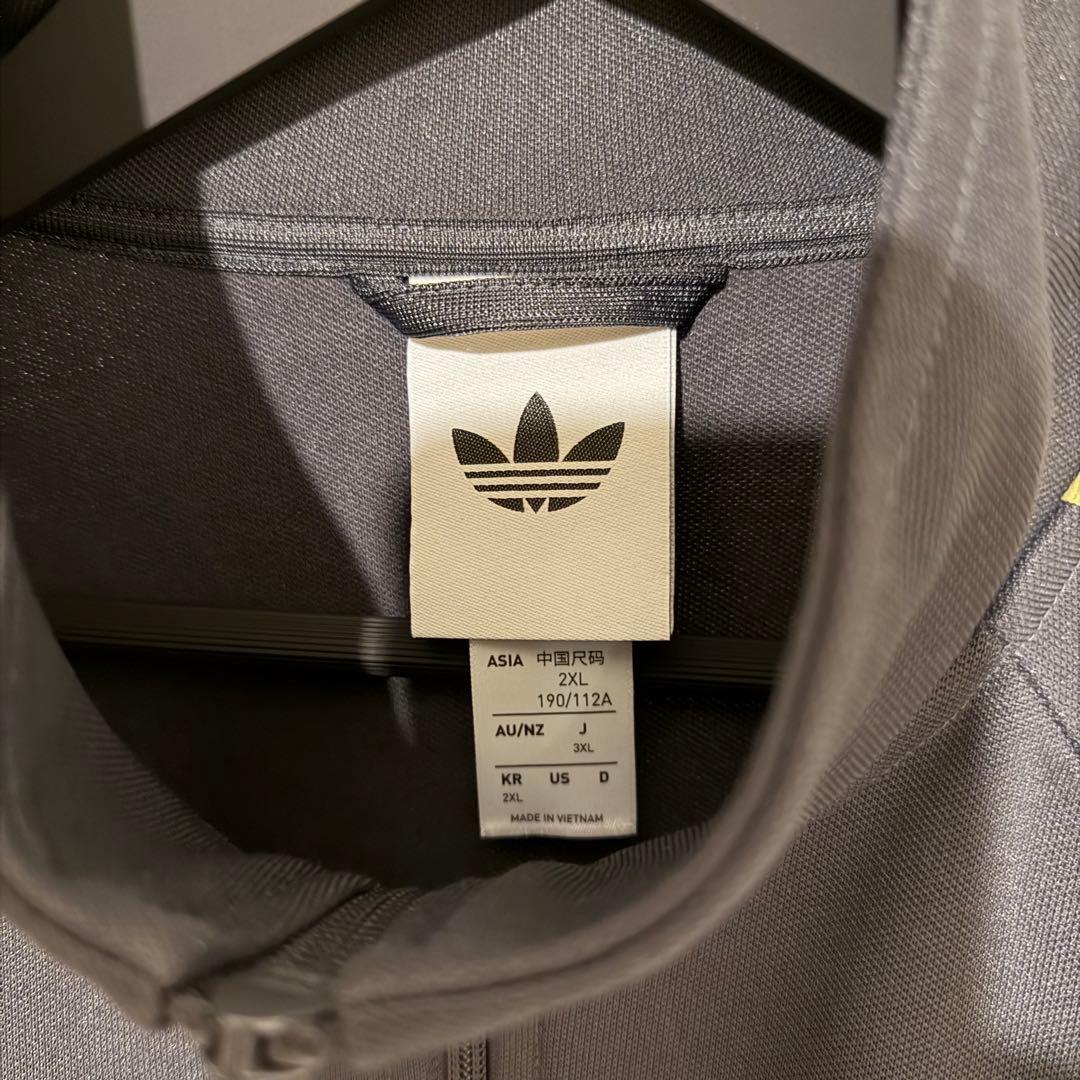 アディダス リヴァプール LFSTLR トラックトップ