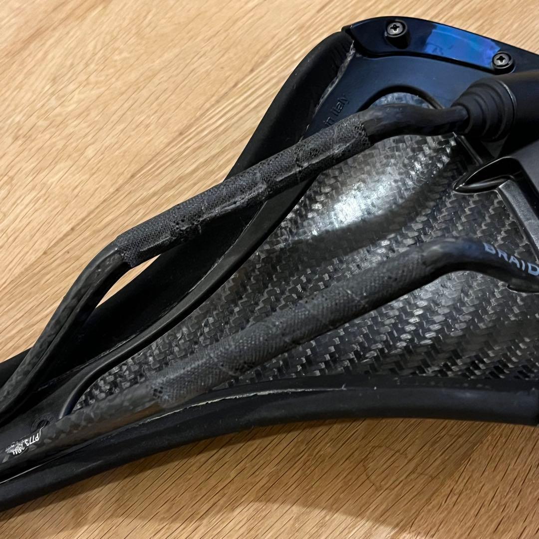 Fizik ALIANTE R1 カーボンレール サドル レギュラー