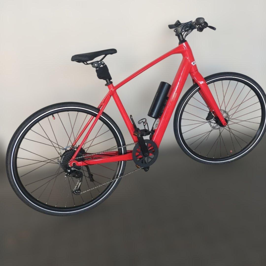 E-BIKE超美品トレックFX＋2」 2025年6月モデル オマケ多数