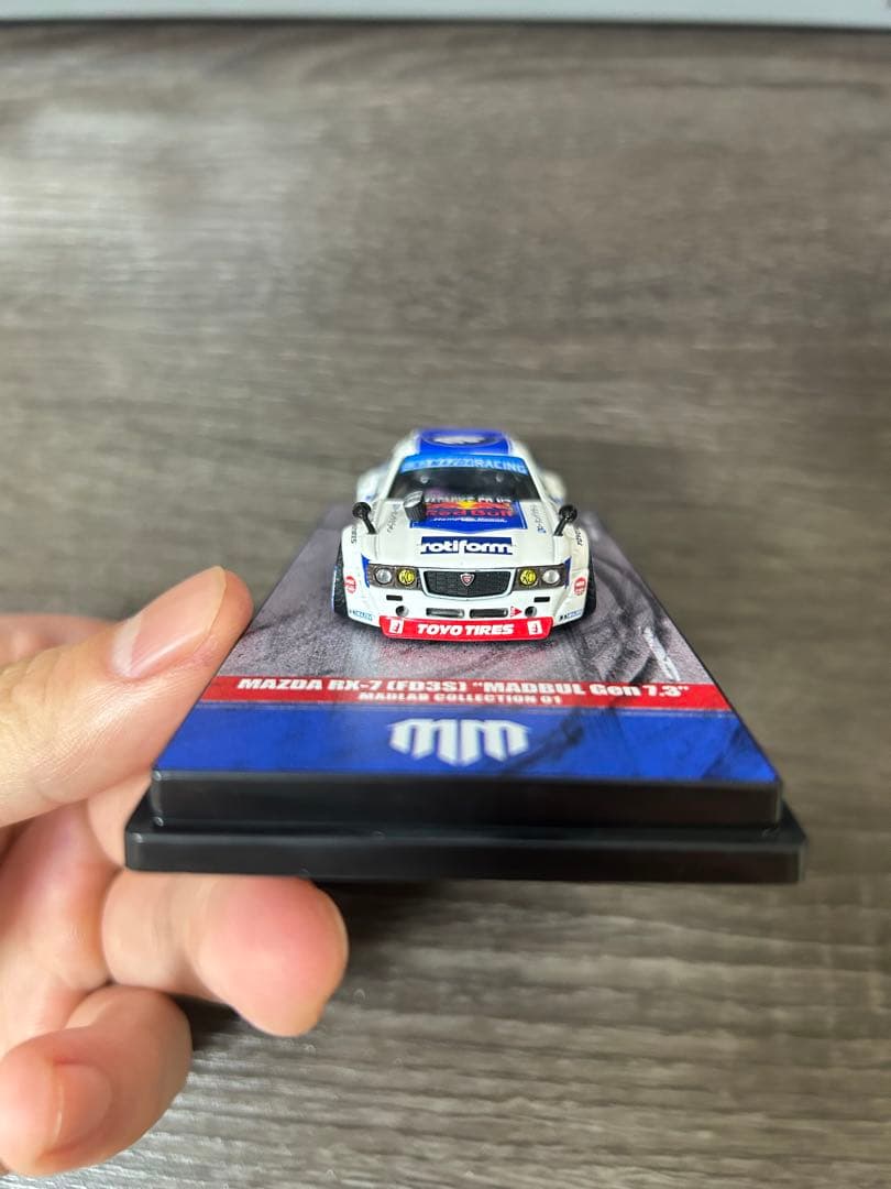 inno イノー　1:64 ミニカー　2台セット