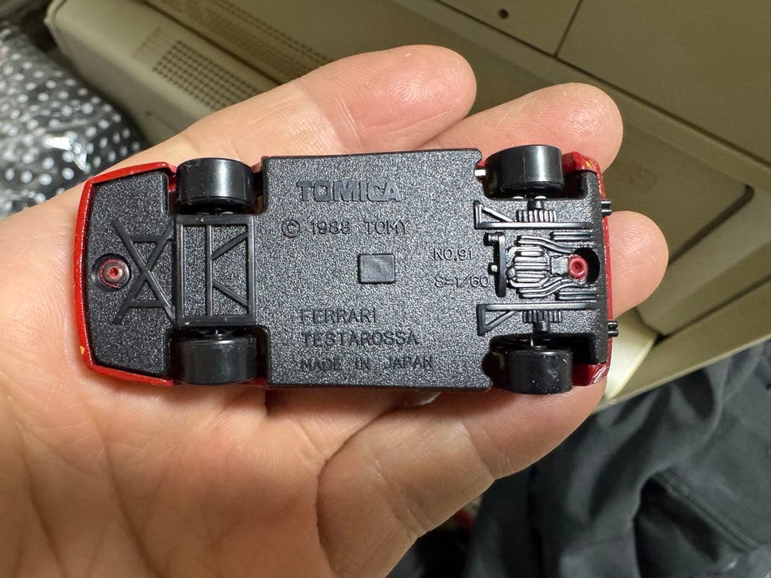 トミカ 日本製 赤箱 91 フェラーリ テスタロッサ　美品