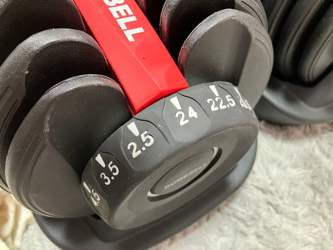 ② 可変式ダンベル 24kg