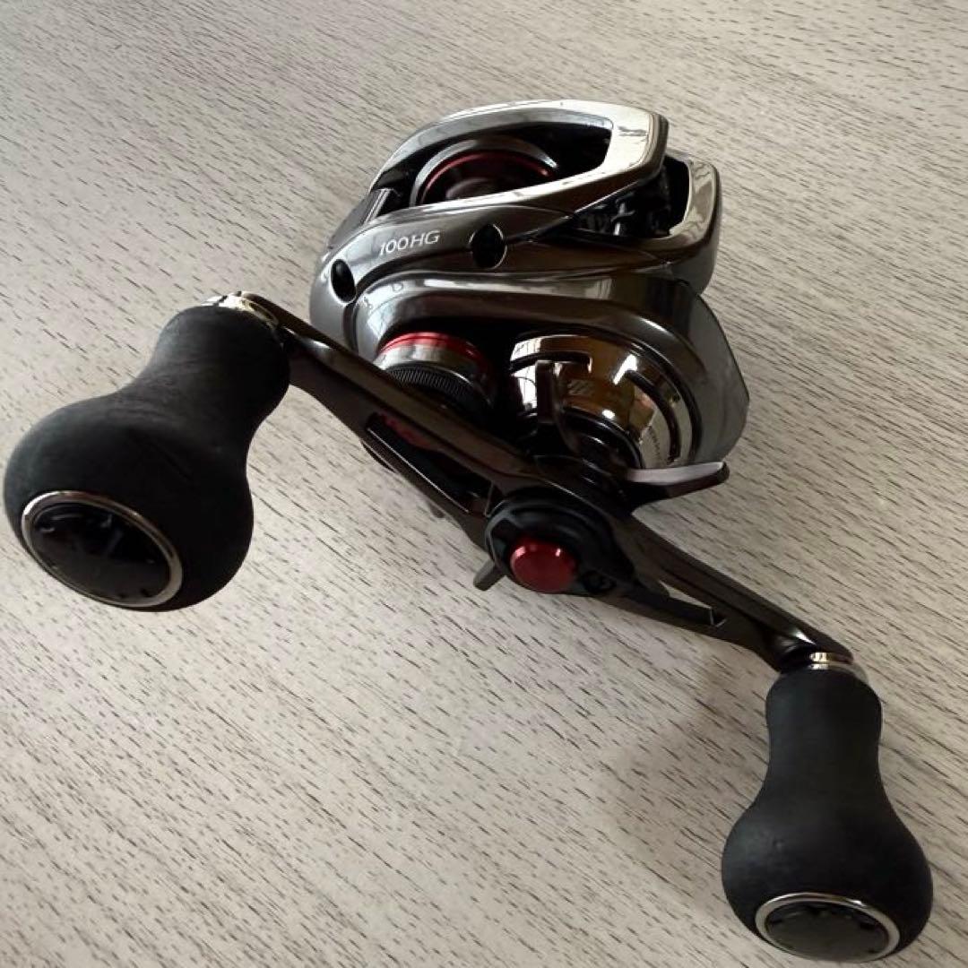 SHIMANO 21 ENGETSU 100HG リール