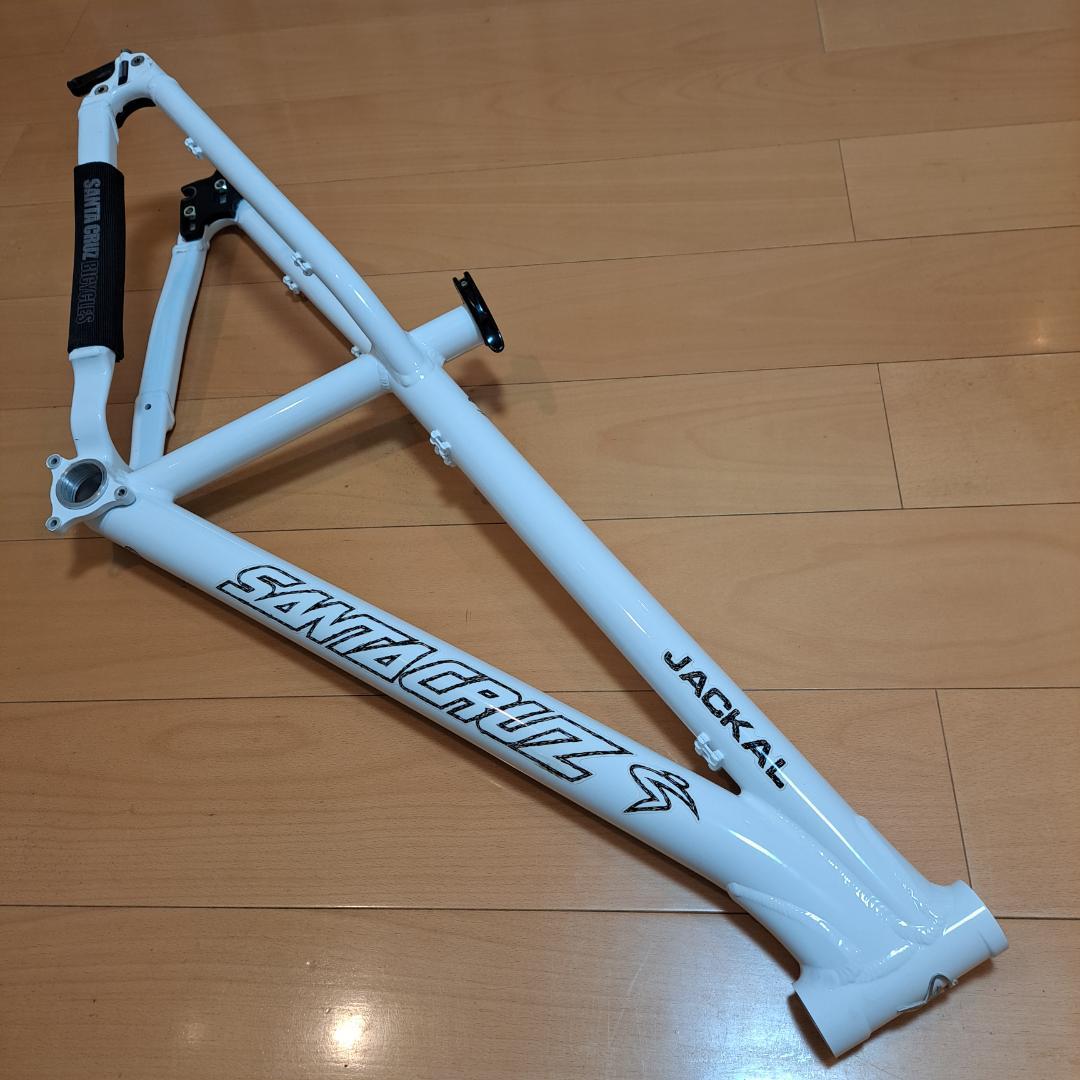 SANTA CRUZ JACKAL フレーム