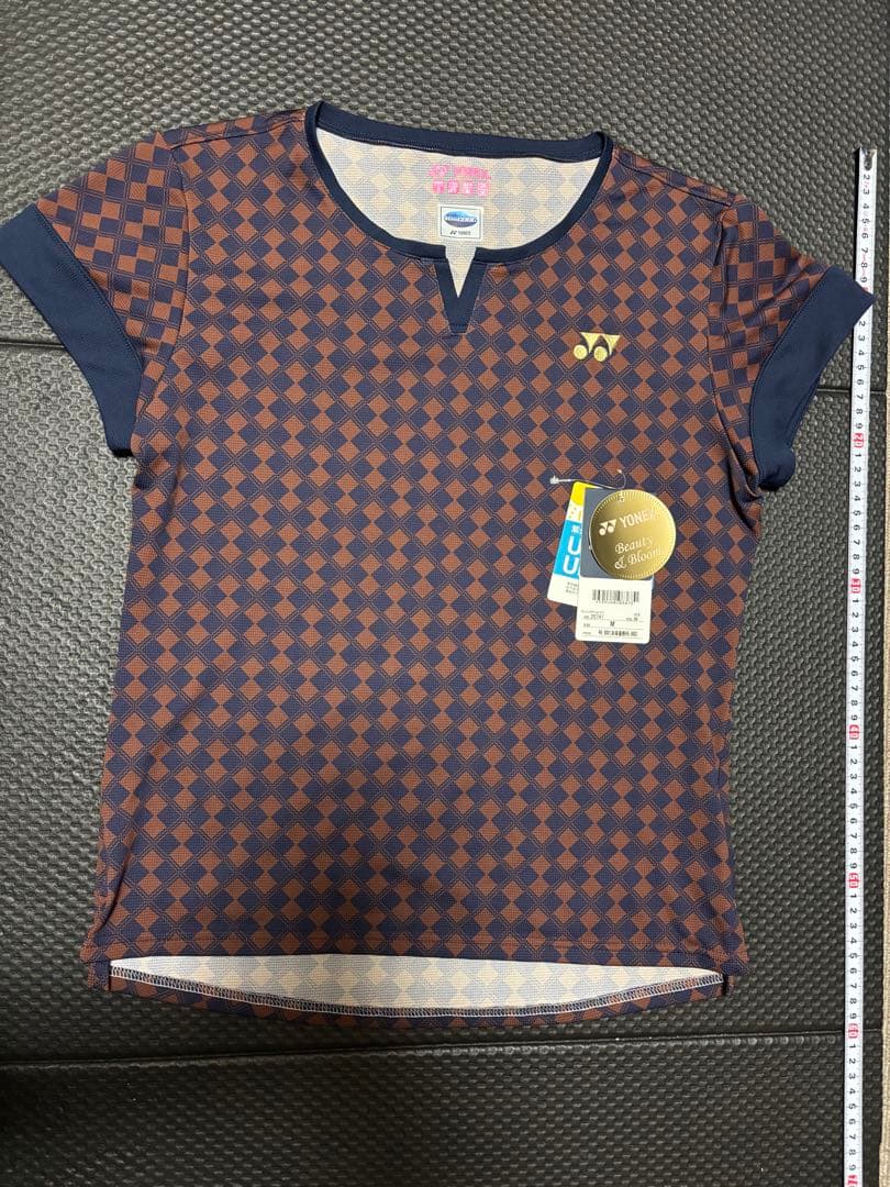 試着のみ新品　ヨネックス チェック柄 テニスウェア