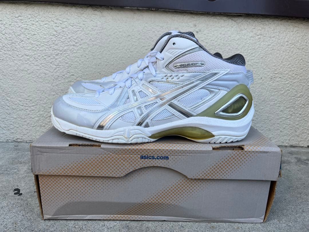 新品 ASICS GELBURST SLASH ホワイト/シルバー 30.0cm