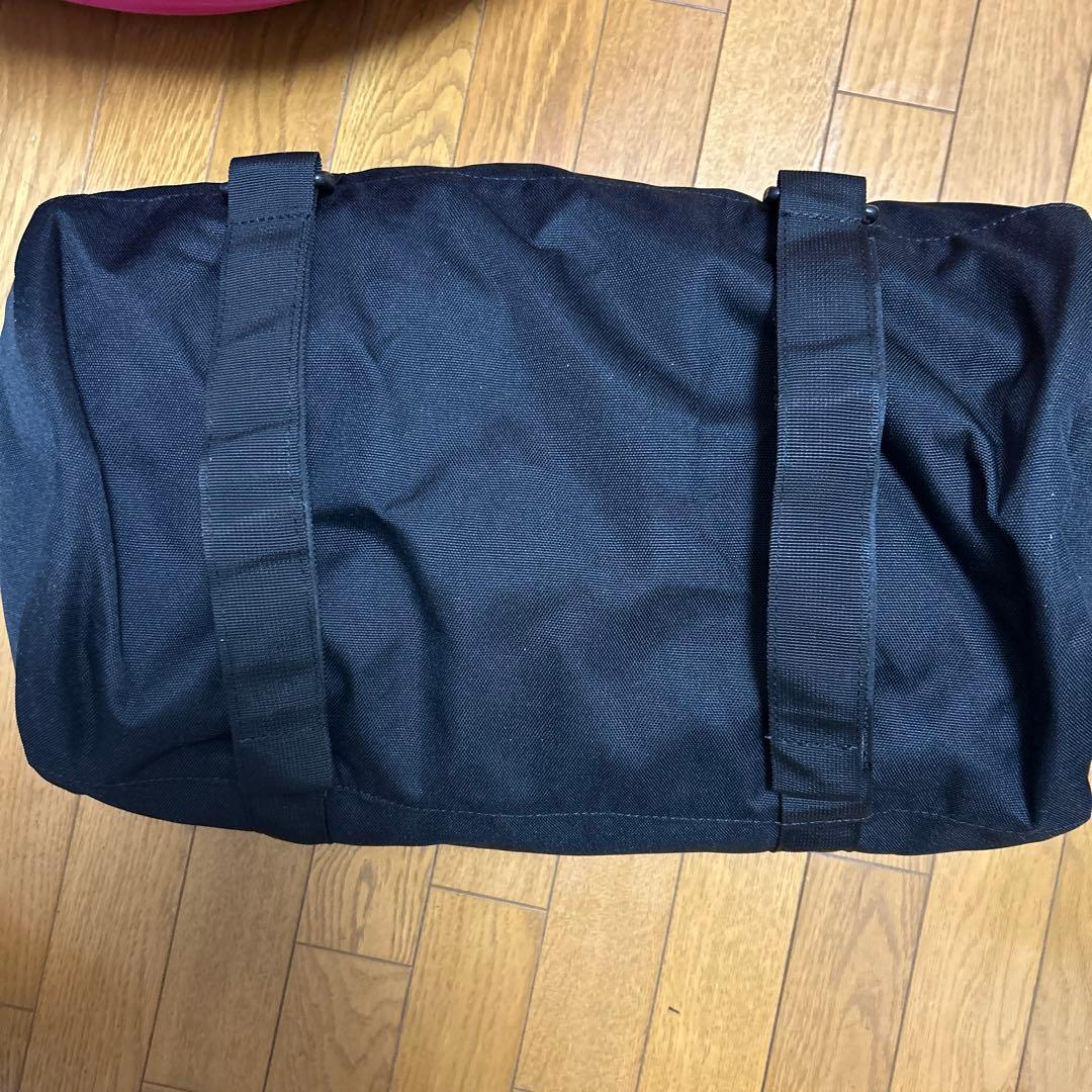 新品　トイマシーン　TOY MACHINE ボストンバッグ　バック　ブラック