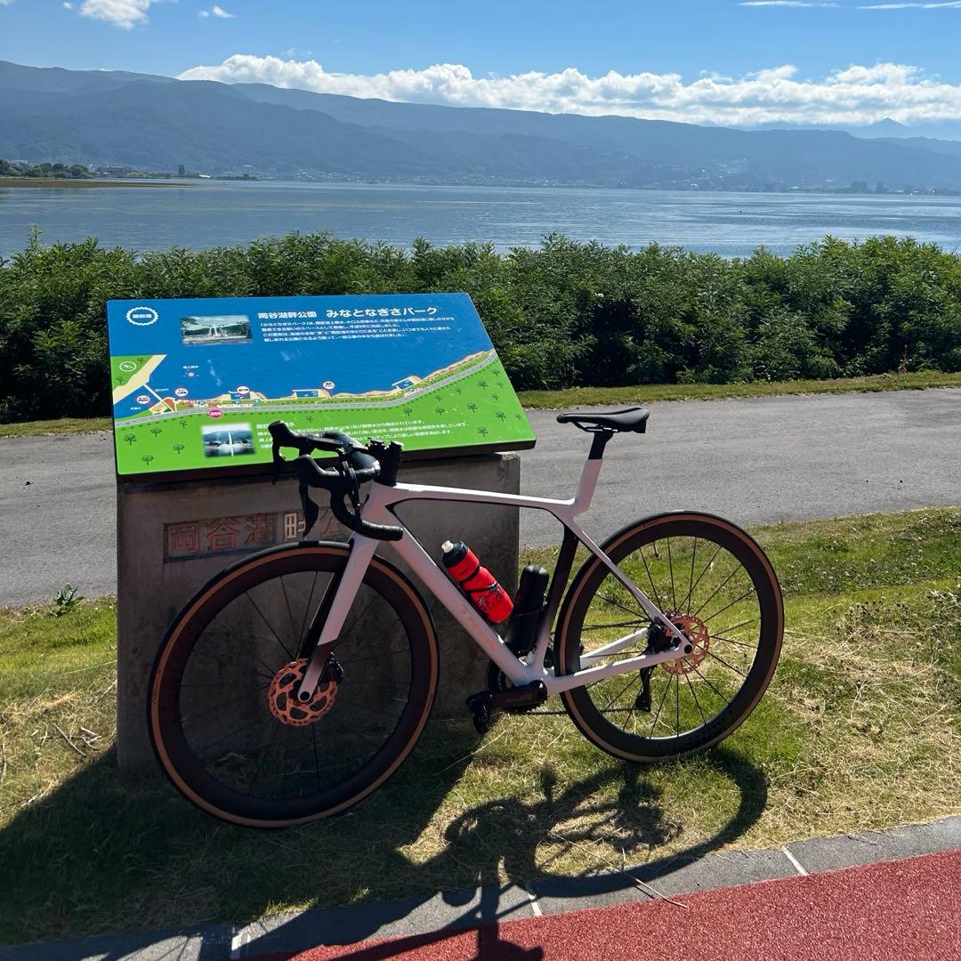TREK Madone SL 6 gen 8 Mサイズ 電動105Di2 12s