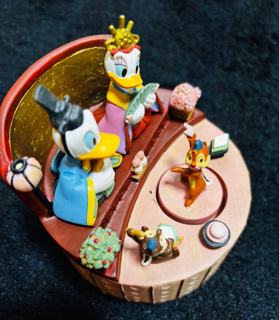 Disney ミッキー ドナルド デイジー チップとデール バンビ 他フィギュア