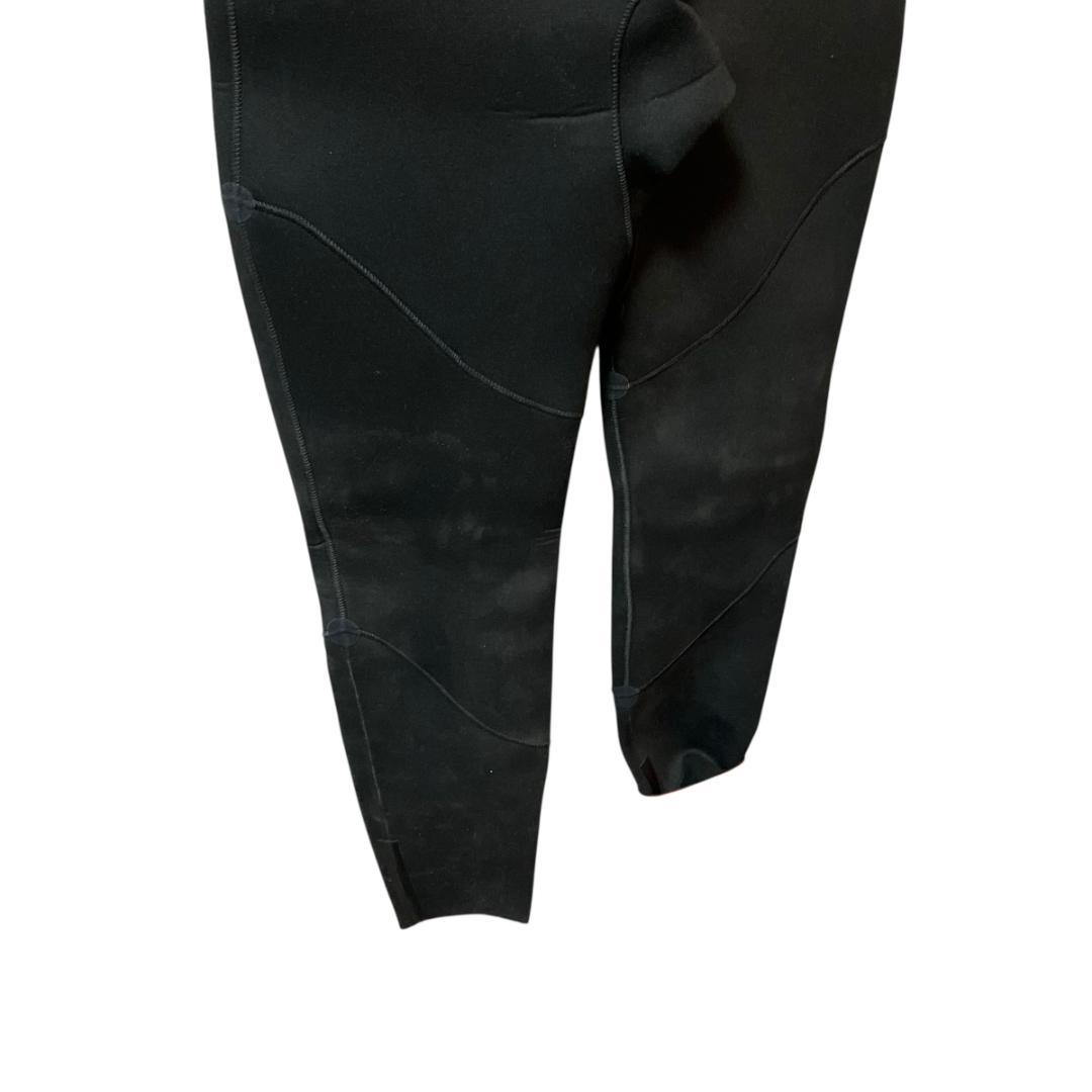 HUUB ARAYA ウェットスーツ Mサイズ 黒　スリーブレス