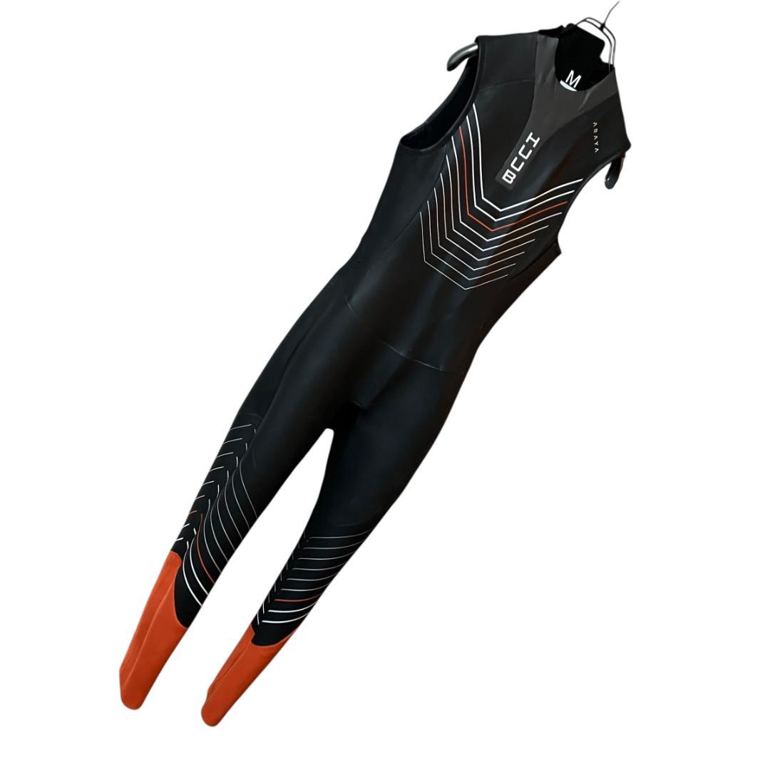 HUUB ARAYA ウェットスーツ Mサイズ 黒　スリーブレス