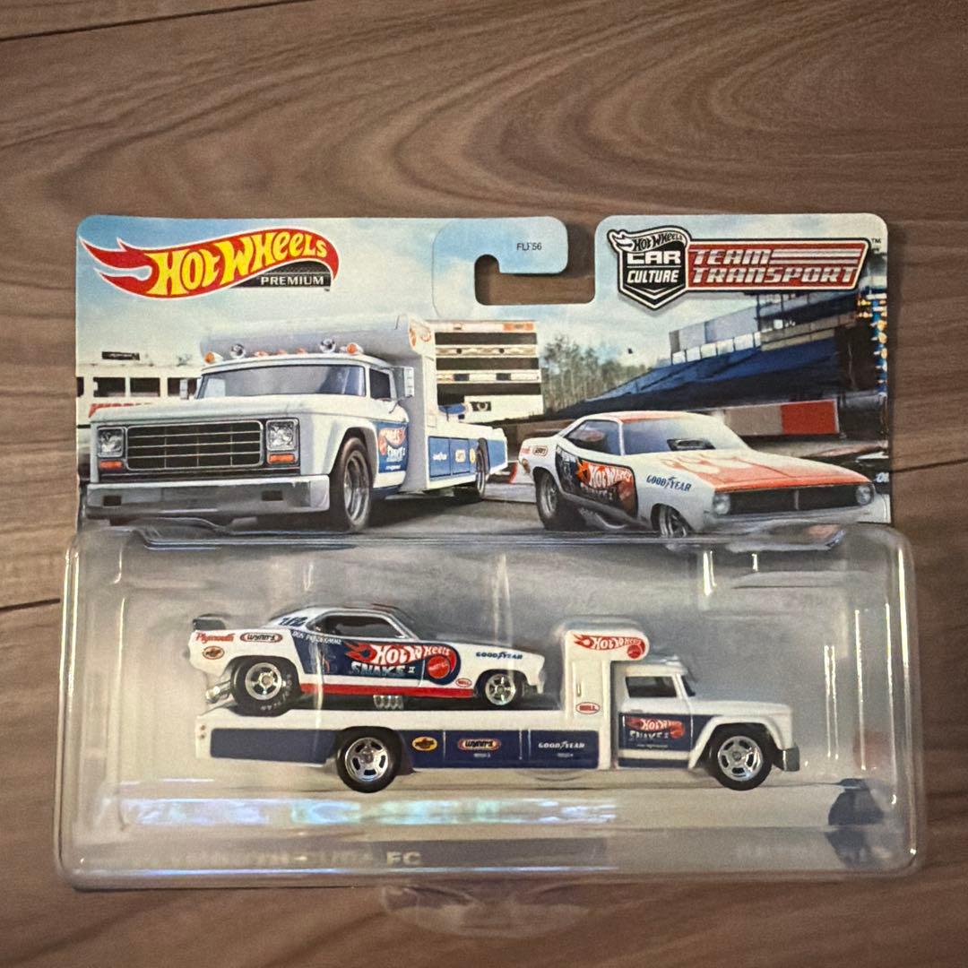 y*2様 Hot Wheels Team Transport Nissan Sk