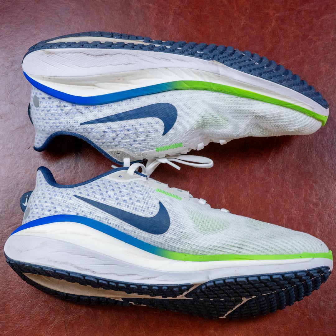 キ*イ様 ナイキ ボメロ 17 Nike Vomero 17 サイズ27.5 W