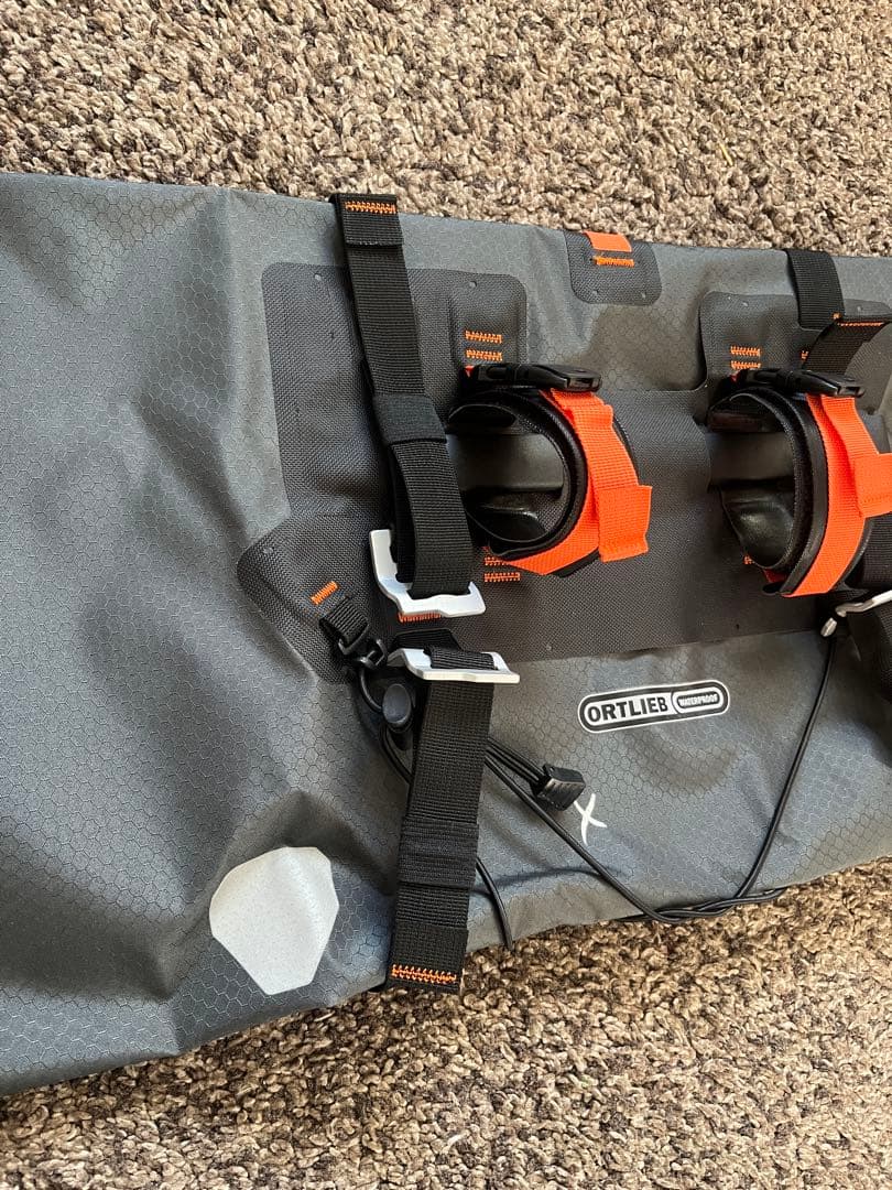 ORTLIEB 防水　バッグ バイク　ハンドル　パッキング 自転車　バー