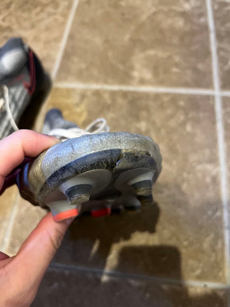 ナイキ オブラ FG 26.0