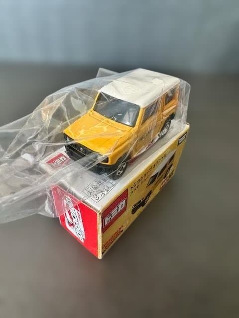 【未開封・トミカ】スズキ ジムニー（2台）とスペーシア ギア　３台セット