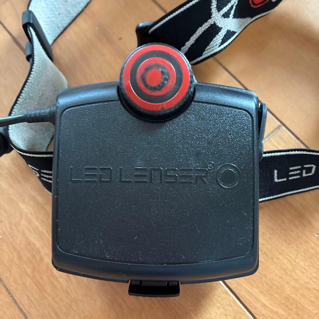 レッドレンザー　LEDヘッドライトＨ14.2 Ledlenser