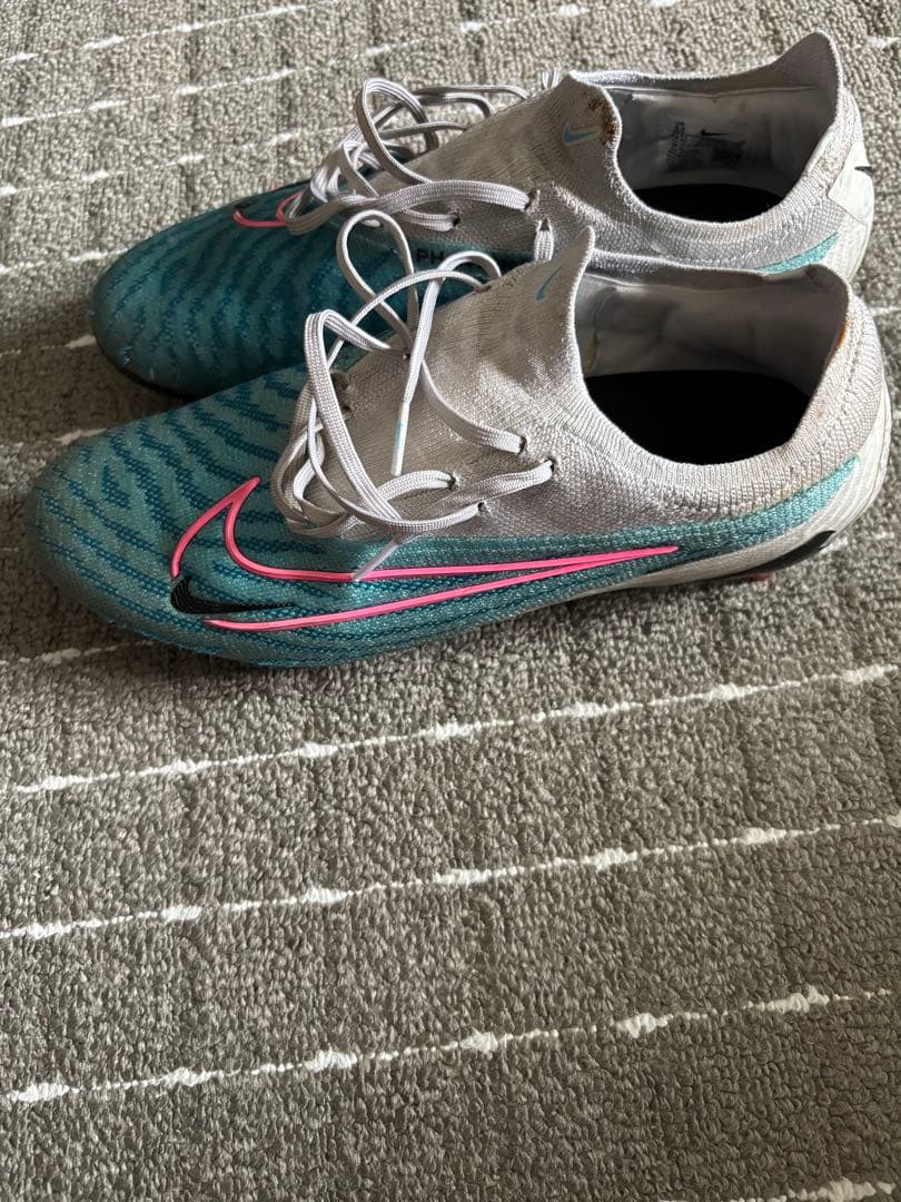 ［最終値下げ］NIKE ファントムgx ag