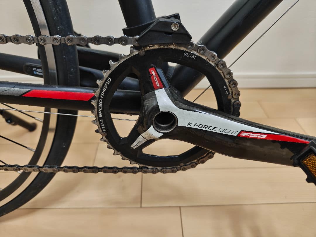 【引取限定】TREK fx3 フルカスタム　カーボンパーツ多数　通勤快速