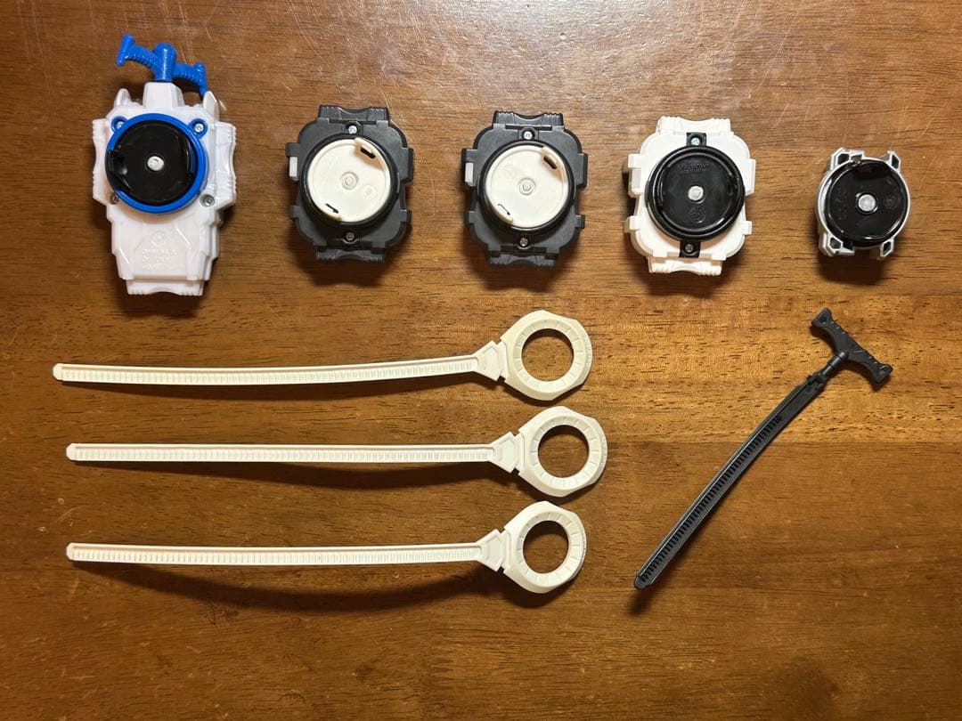 ベイブレードバースト まとめ売り 引退品 スタジアム付き