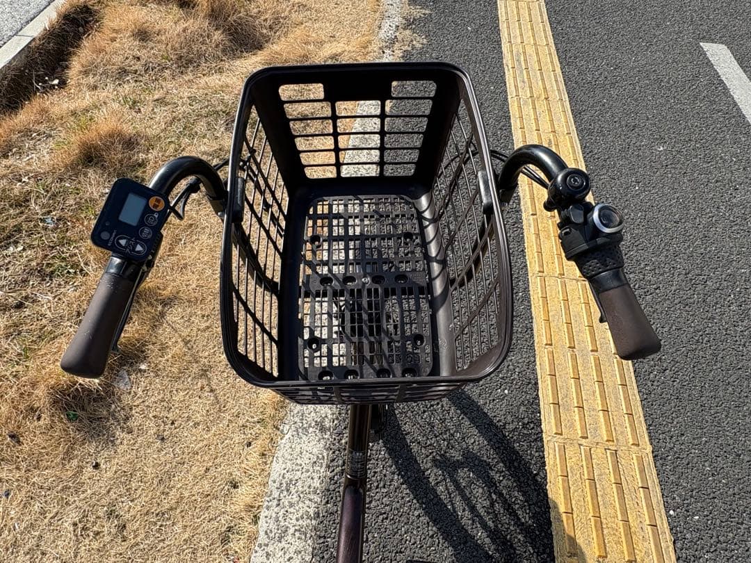 中古20㌅Panasonic電動アシスト自転車　8Ah 大阪　032