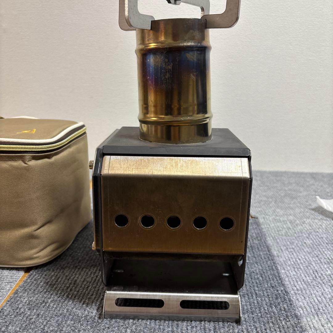 小型薪ストーブ 熊デザイン 煙突付 ソロキャン ソロストーブ