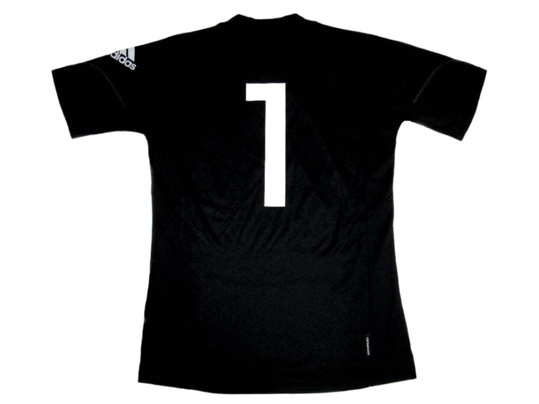 adidas サッカーシャツ グラデーション 背番号1