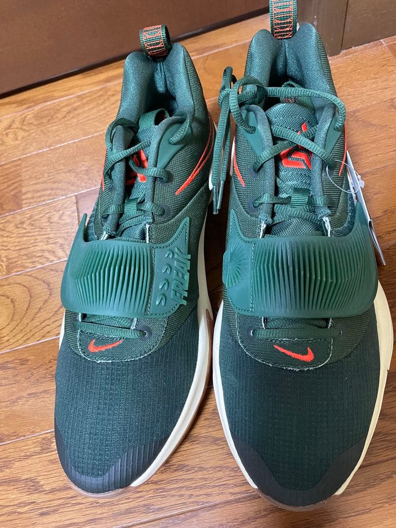 Nike バスケットボールシューズ ズームフリーク3 【サイズ30.5cm】