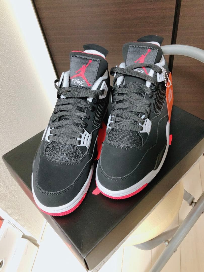 週末値下【新品未使用】AIR JORDAN 4 RETRO ブレッド2019
