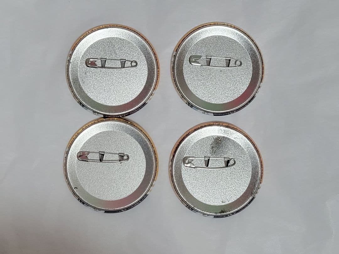 あんスタ 缶バッジ 新衣装 衣更真緒 40個