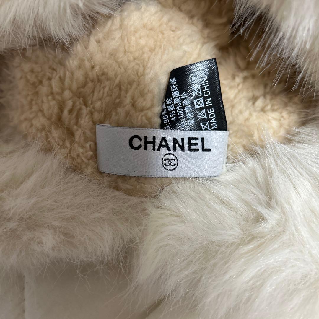 Chanel ノベルティ　 ファー付き帽子 黒　新品未使用！
