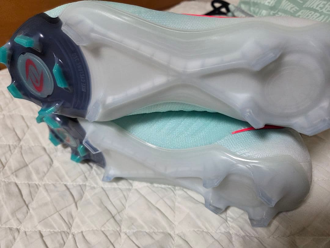 ナイキ ファントム ルナ II エリート FG 26センチ