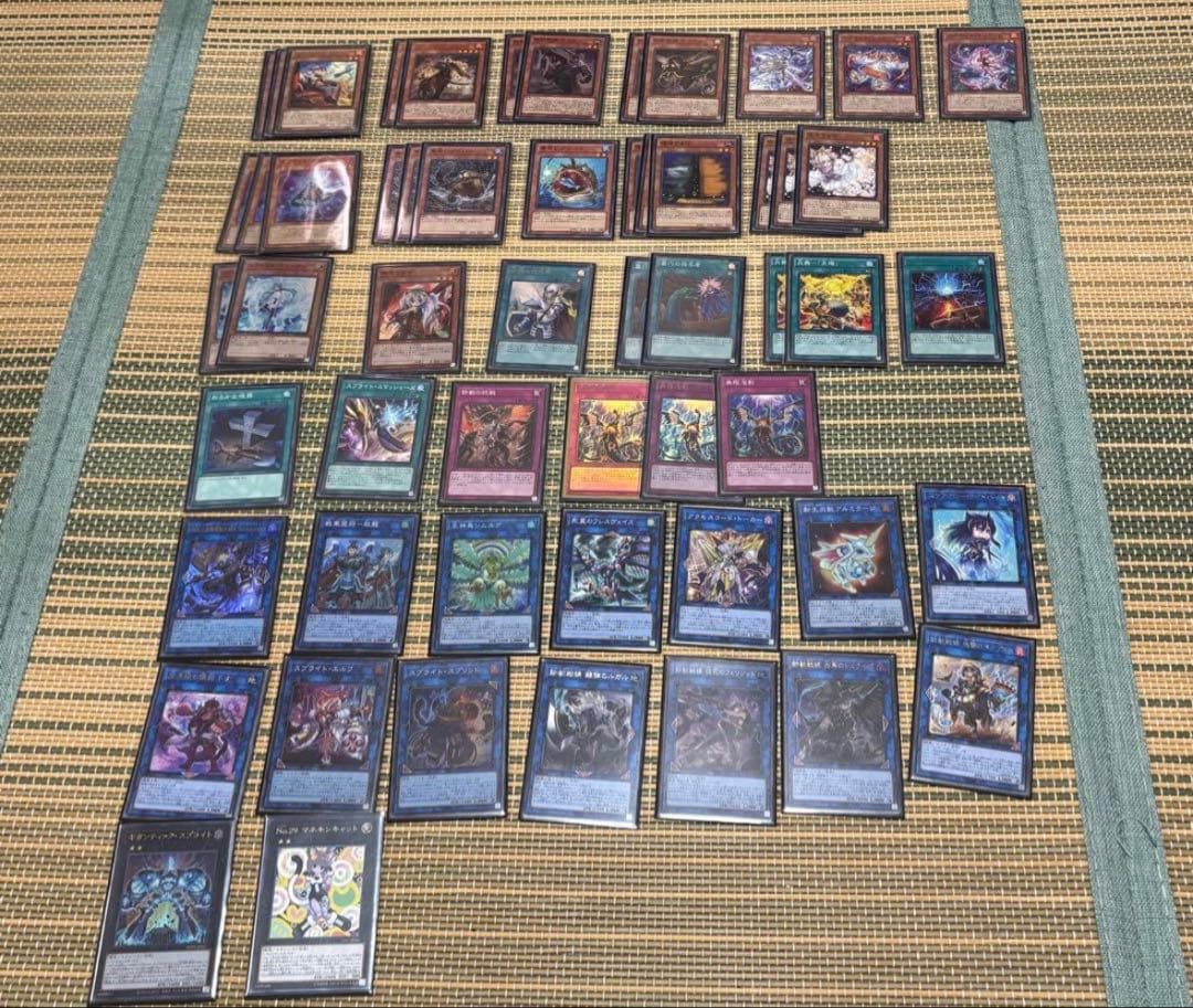 遊戯王OCG デュエルモンスターズカードセット 約1000~枚以上