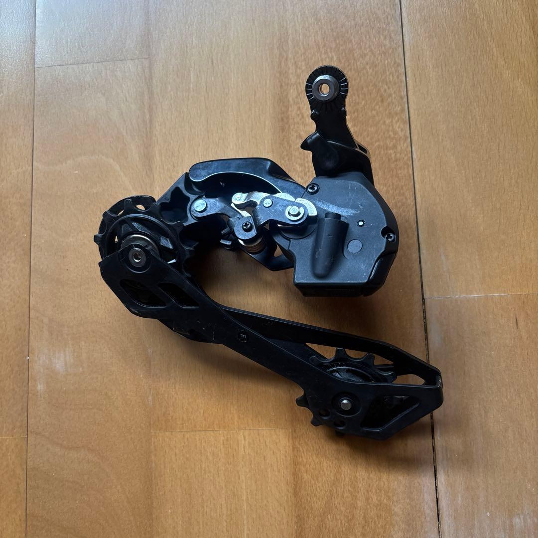 シマノ　105 di2 リアディレイラー