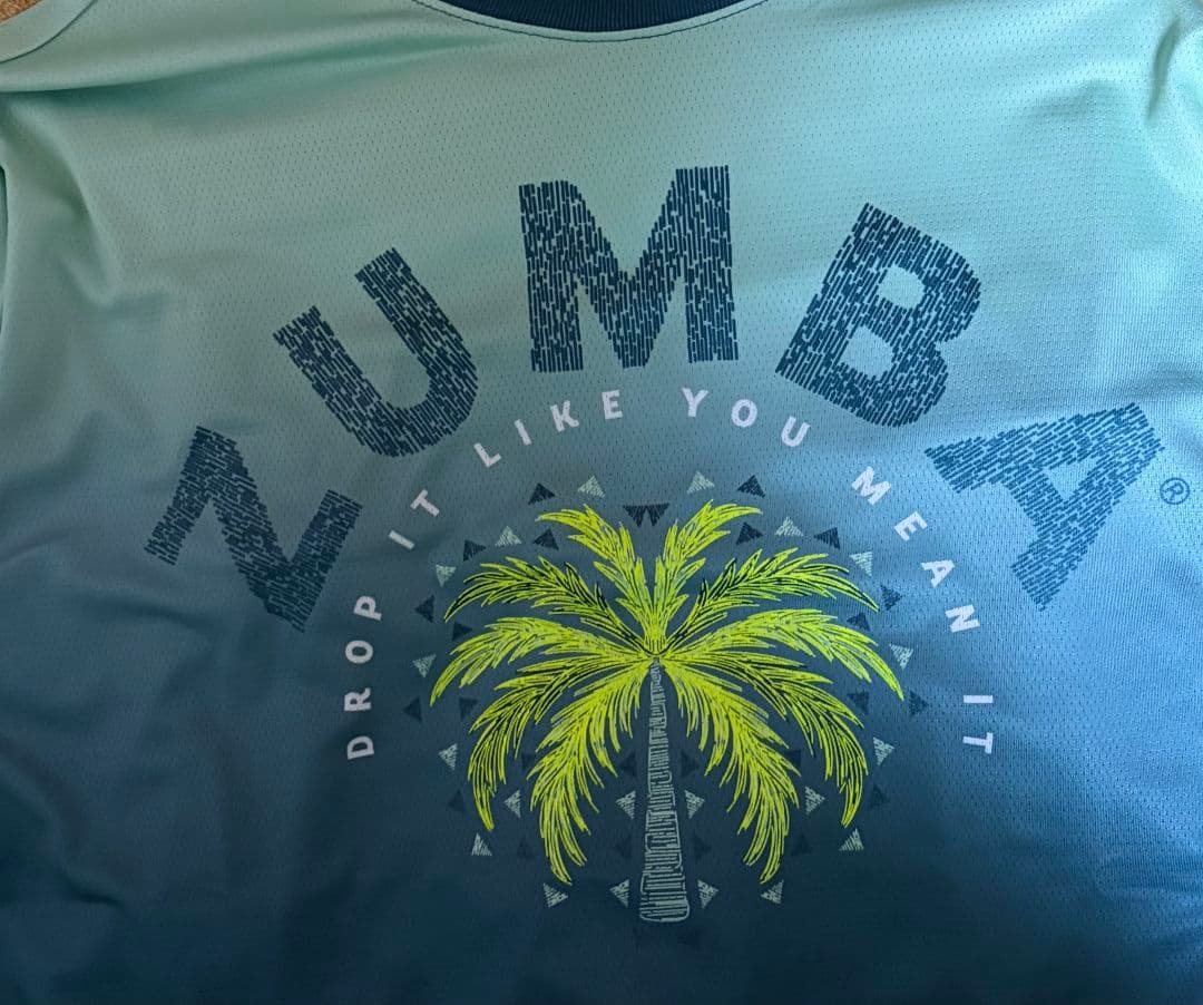ZUMBAメッシュトップ