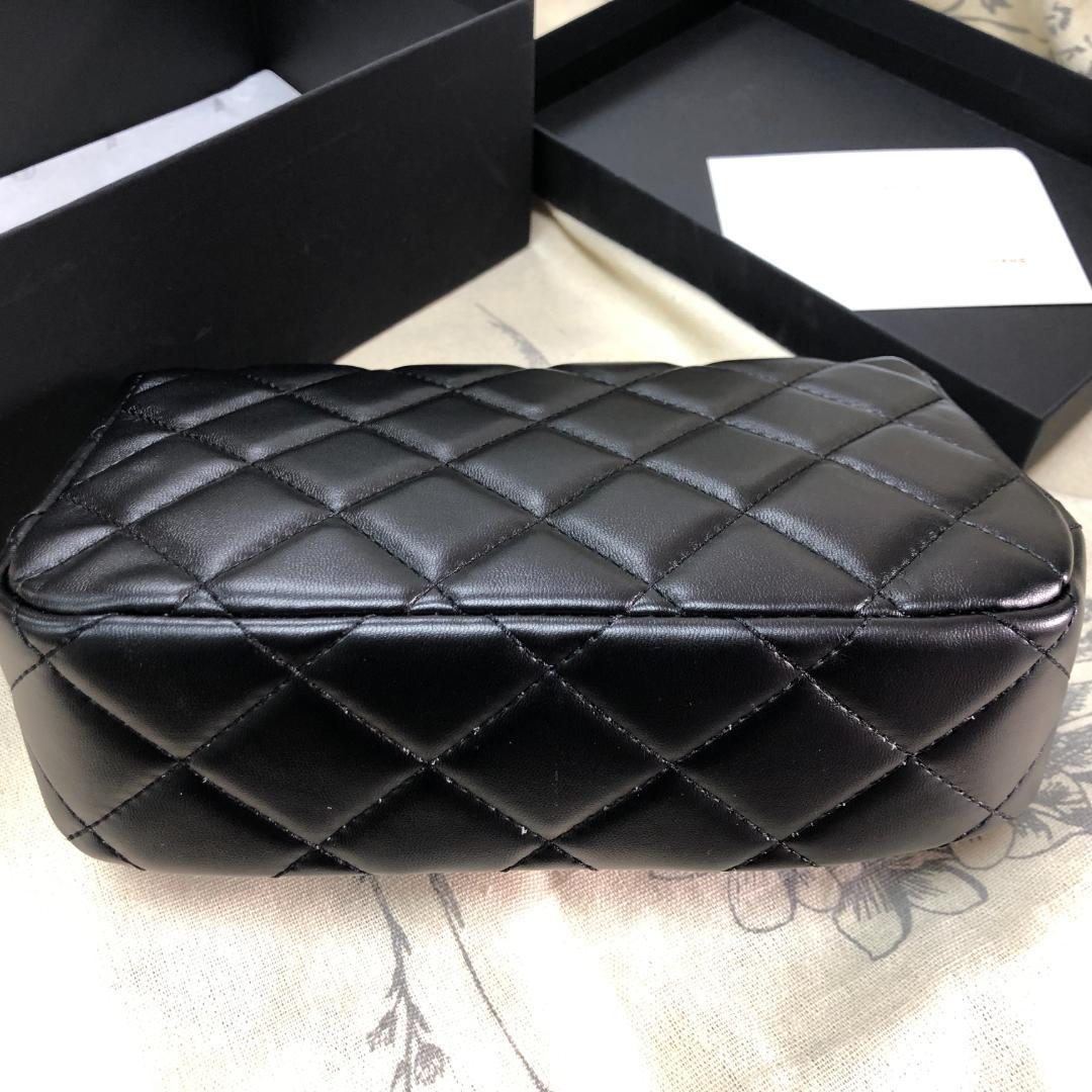 新品❤️未使用品 ブラックレザー ショルダーバッグ