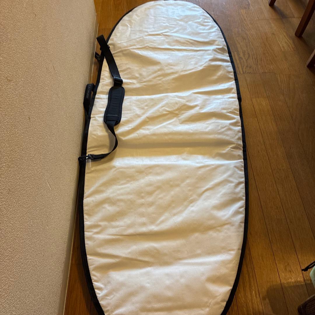 6'0 WHT DAKINE サーフボードケース ホワイト♪