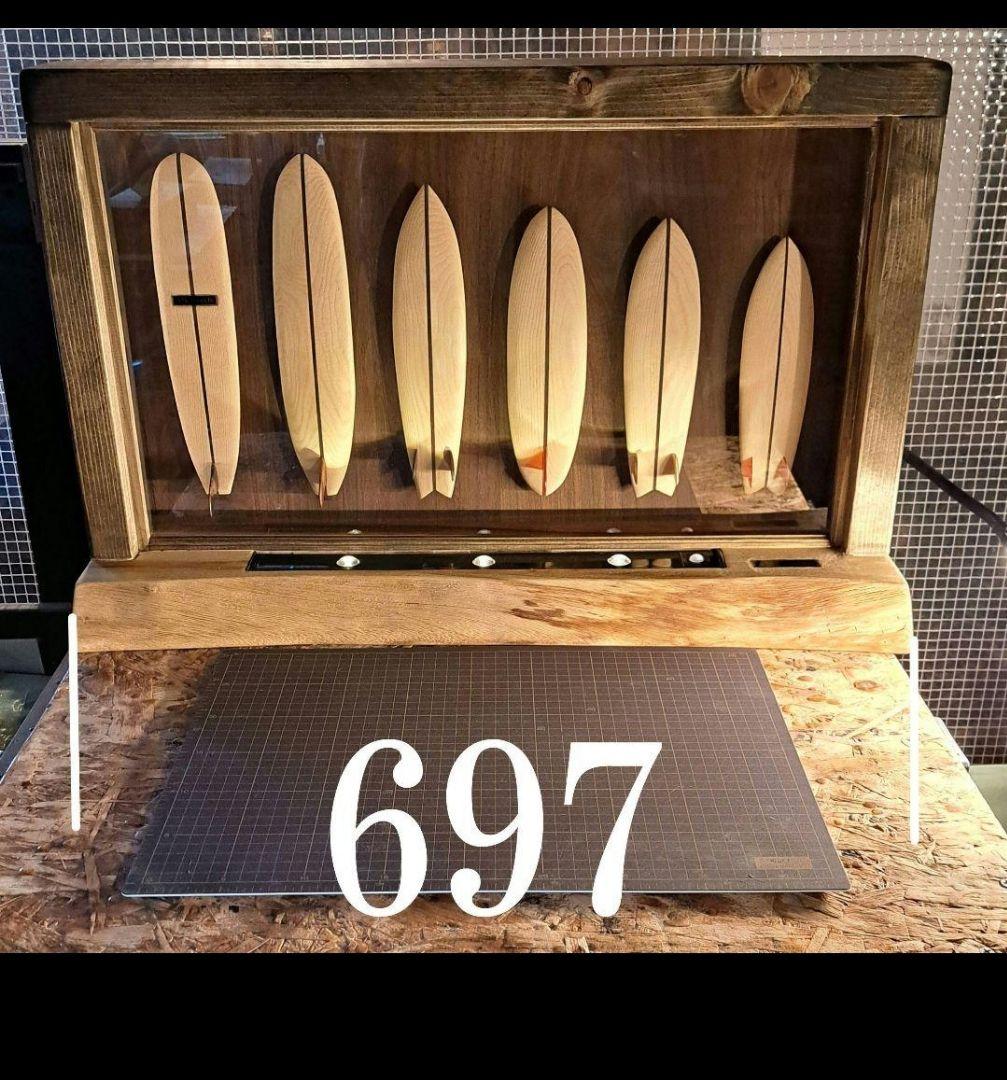 miniature wood surfboard インテリア