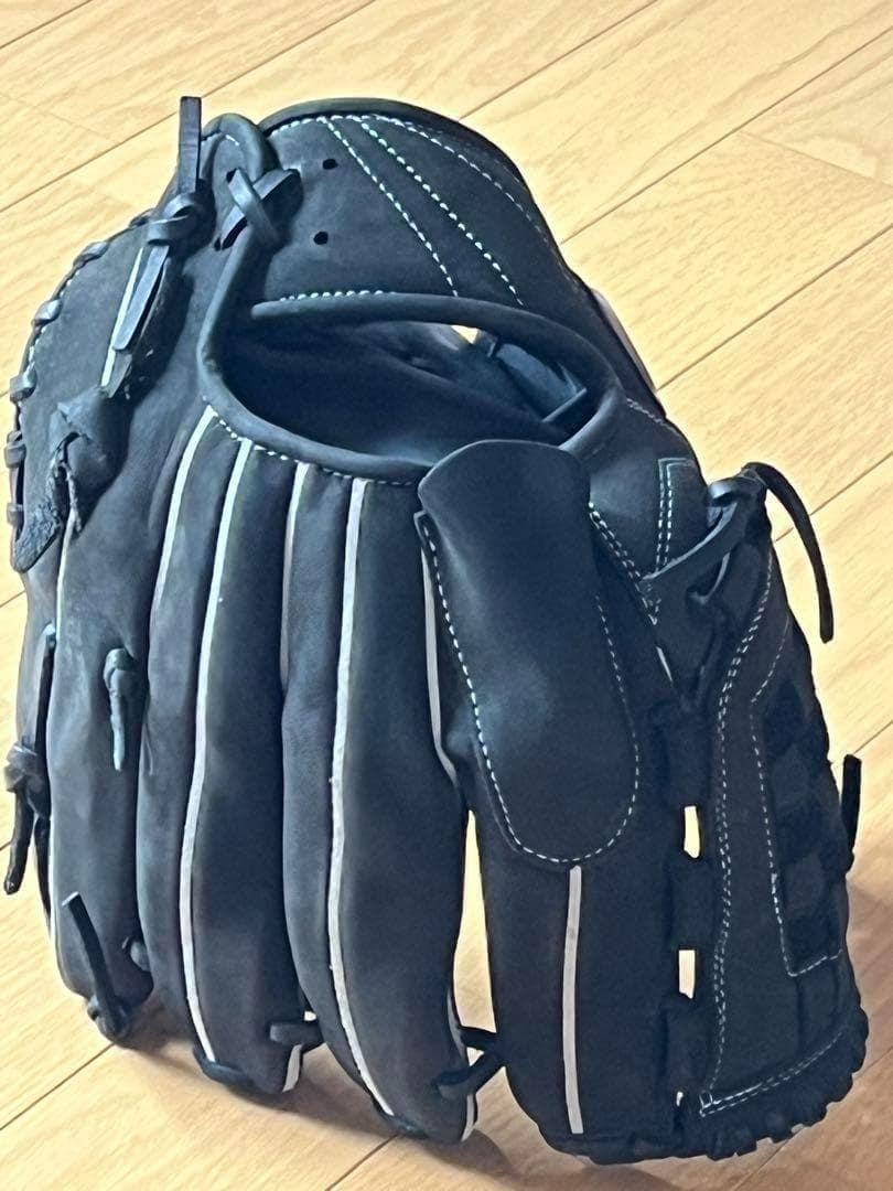 アシックス　ヌバック野球グローブ　左投げ用