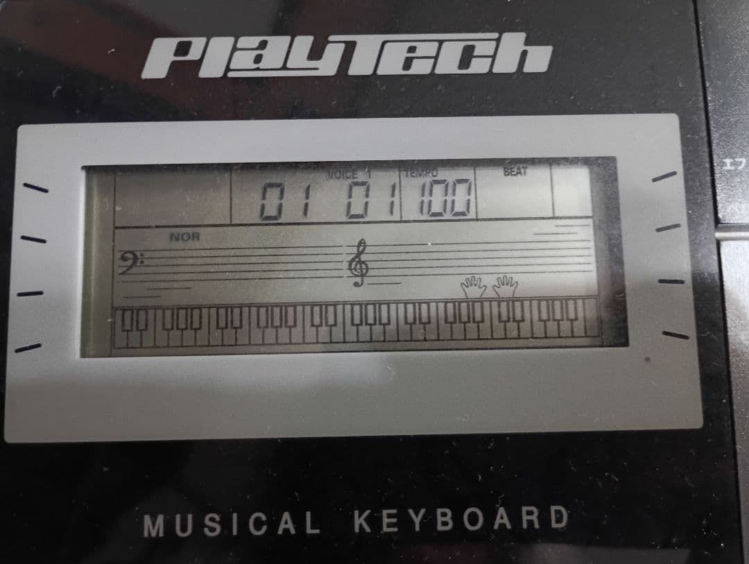 【音出し確認済み・美品】PlayTech 61鍵キーボード スタンド&ペダルつき