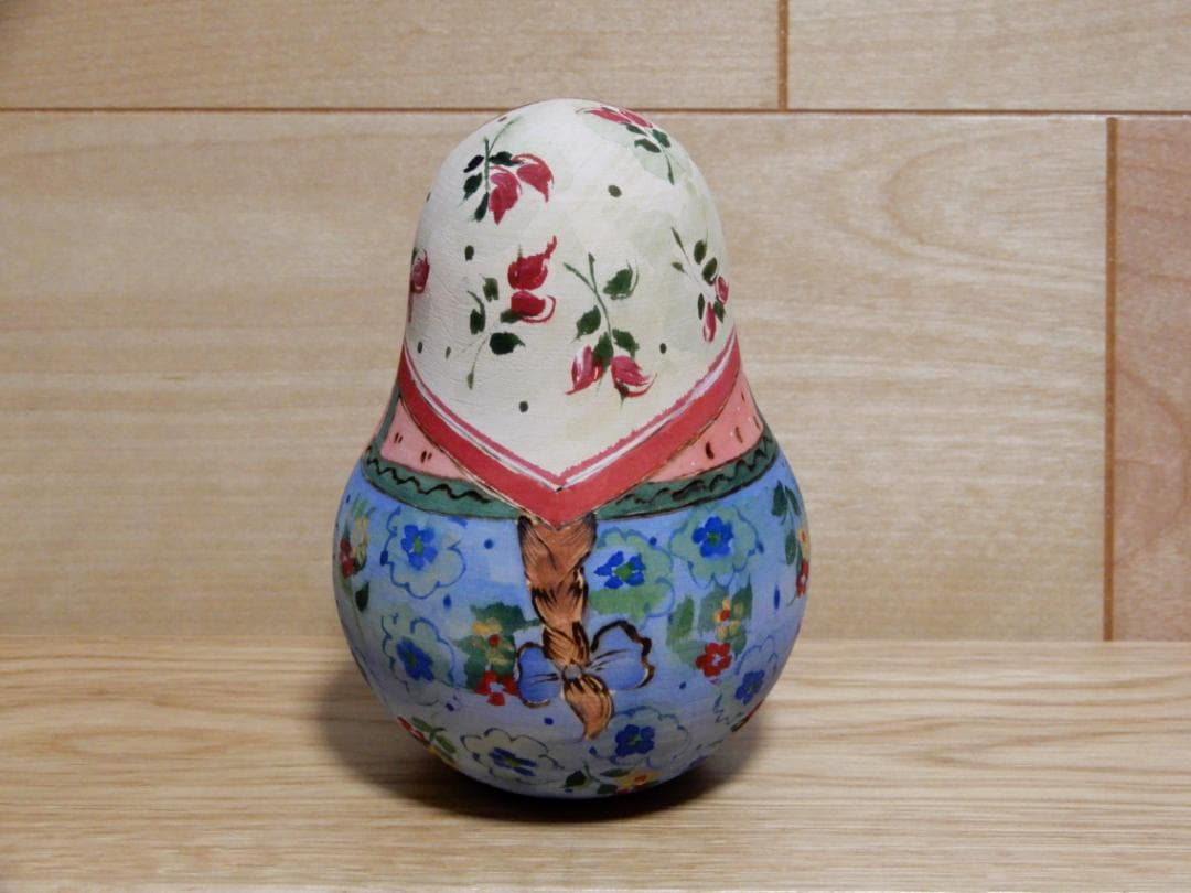 ロシア雑貨　おきあがりこぼし　オルガ・ボリソワ　作家もの　マトリョーシカ
