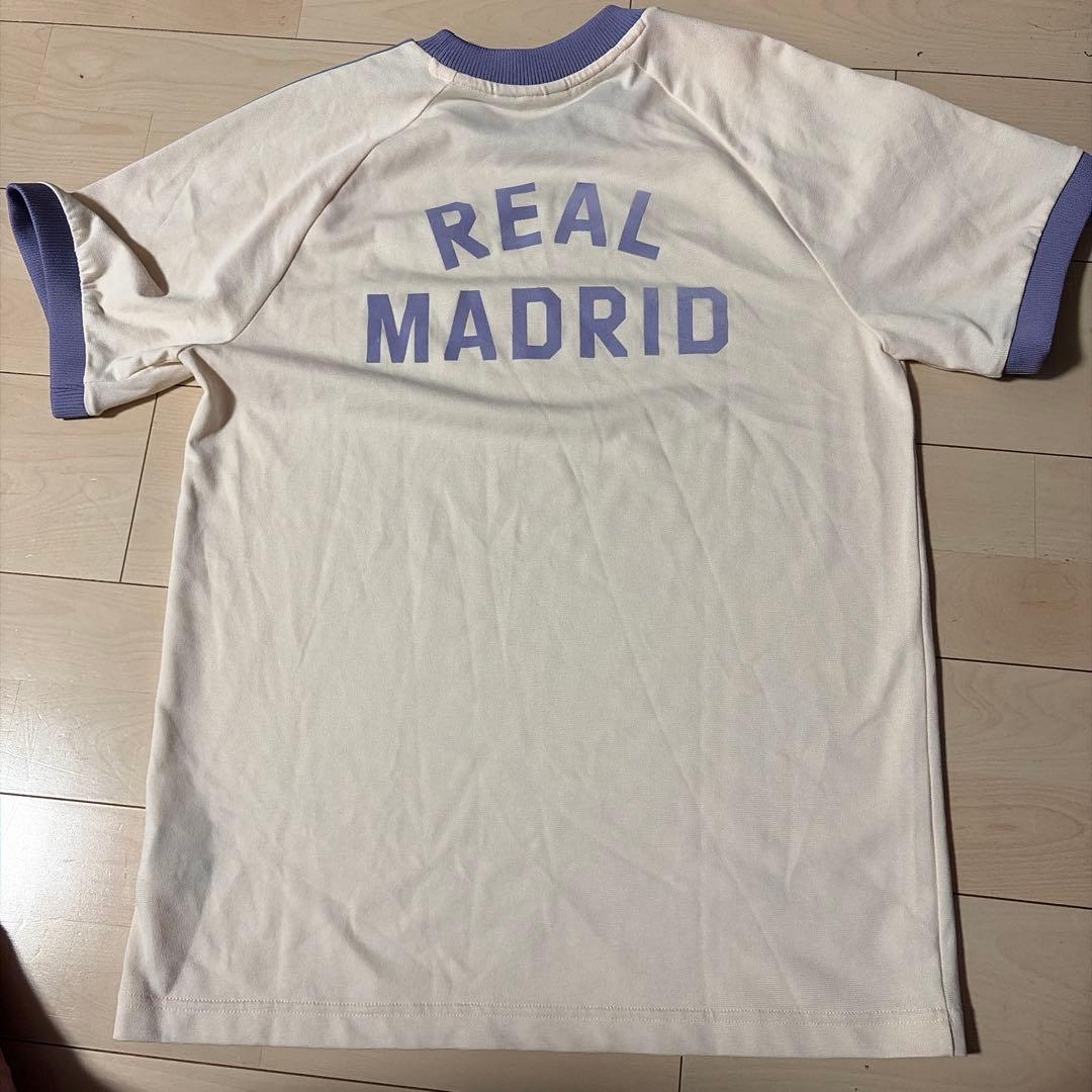 adidas REAL MADRID シャツ XL クリーム/ラベンダー